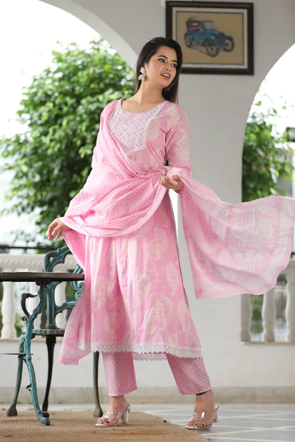 Pink_Anarkali_Cotton_Printed_Embroidered_Kurta_With_Pant_And_Dupatta_For_Women