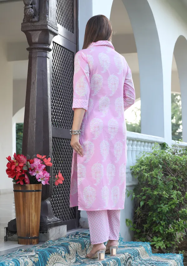 Pink_Straight_Cotton_Printed_Kurta_With_Pant_And_Dupatta_For_Women