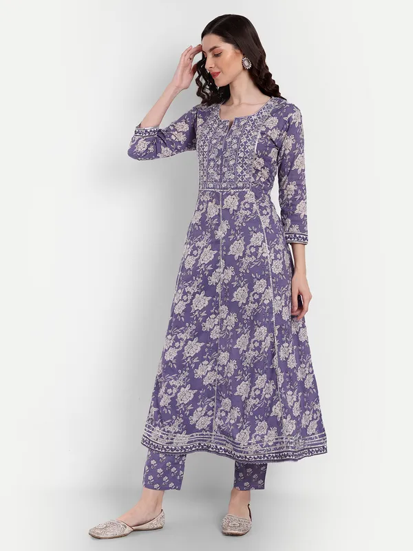 Purple_Anarkali_Cotton_Printed_Embroidered_Kurta_With_Pant_And_Dupatta_For_Women