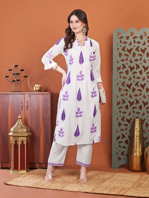 White_Printed_Co-Ords_Set_For_Women_And_Girls