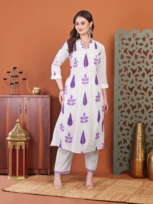 White_Printed_Co-Ords_Set_For_Women_And_Girls