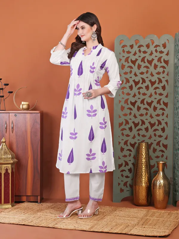 White_Printed_Co-Ords_Set_For_Women_And_Girls
