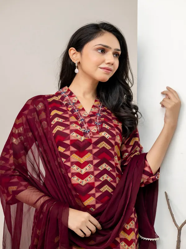 Maroon_Straight_Rayon_Printed_Kurta_With_Pant_And_Dupatta_Women_And_Girls