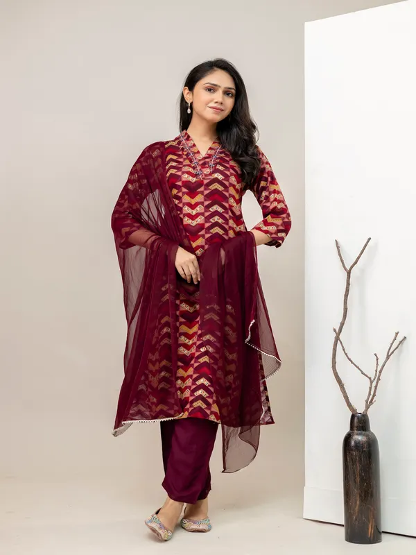 Maroon_Straight_Rayon_Printed_Kurta_With_Pant_And_Dupatta_Women_And_Girls