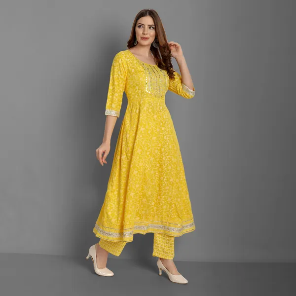 Yellow_Anarkali_Rayon_Printed_Embroidered_Kurta_With_Pant_And_Dupatta_For_Women