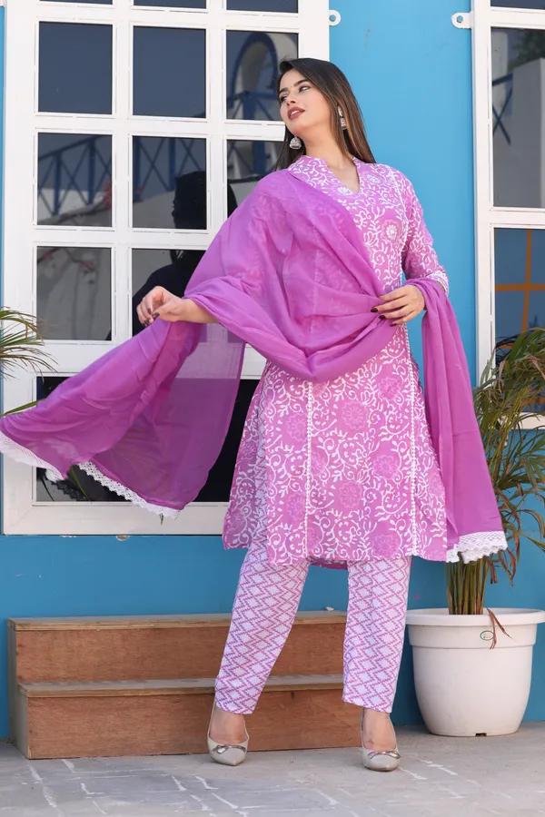 Pink_Straight_Cotton_Printed_Embroidered_Kurta_With_Pant_And_Dupatta