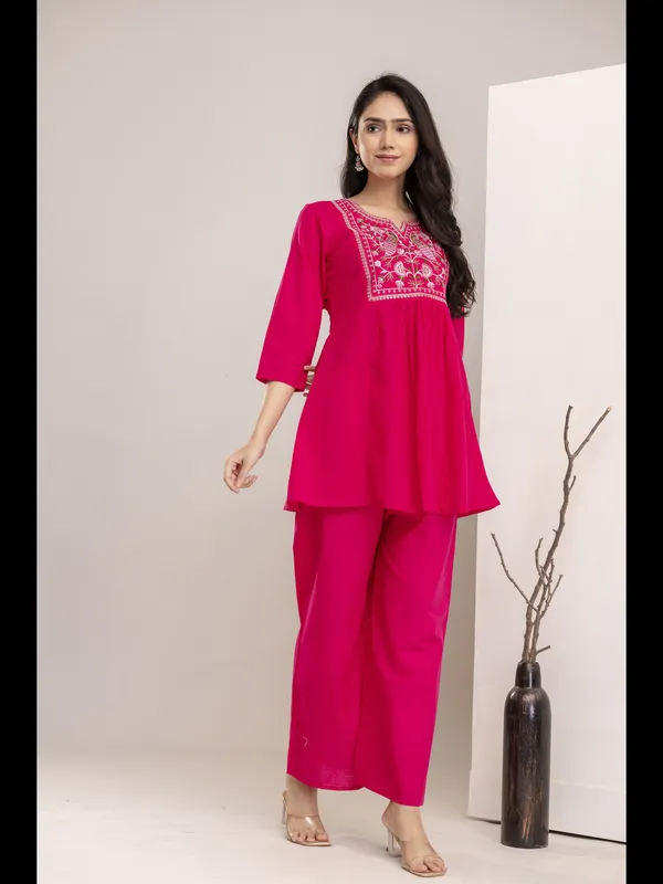 Pink_Solid_Embellished_Co-Ord_Set_For_Women