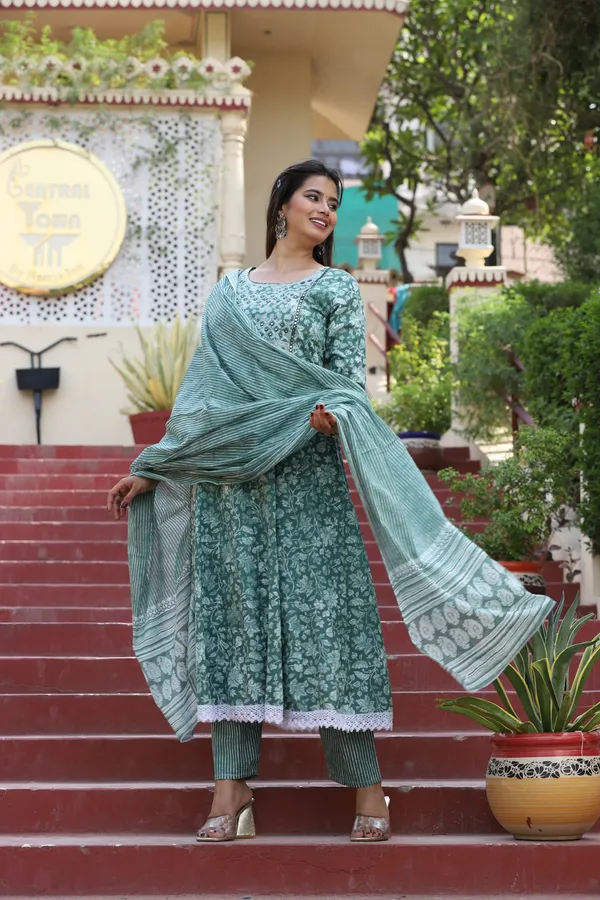 Green_Anarkali_Cotton_Printed_Embroidered_Kurta_With_Pant_Dupatta
