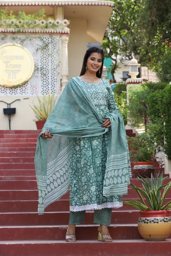 Green_Anarkali_Cotton_Printed_Embroidered_Kurta_With_Pant_Dupatta