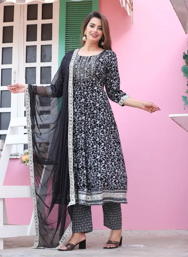 Black_Anarkali_Rayon_Printed_Embroidered_Kurta_With_Pant_And_Dupatta_For_Women