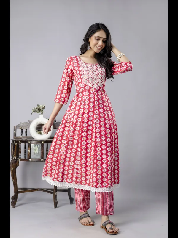 Pink_Printed_Cotton_Anarkali_Kurta_With_Pant_And_Dupatta