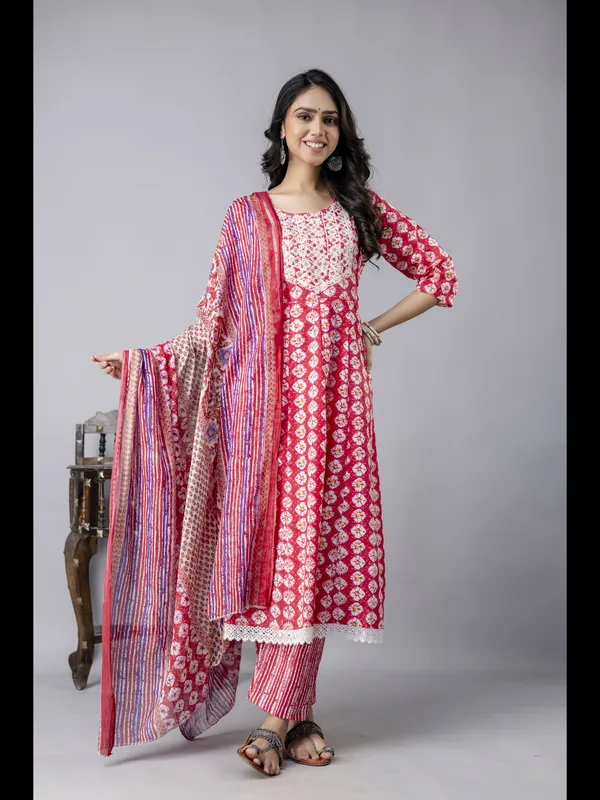 Pink_Printed_Cotton_Anarkali_Kurta_With_Pant_And_Dupatta