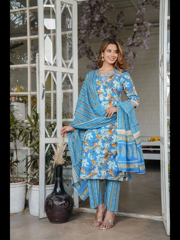 Blue_Straight_Cotton_Printed_Kurta_With_Pant_And_Dupatta