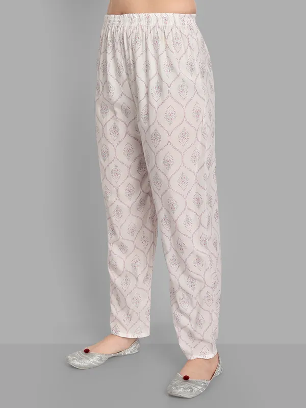 Lavender_Anarkali_Rayon_Printed_Embroidered_Kurta_With_Pant_And_Dupatta_For_Women