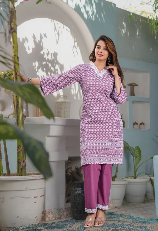 Wine_Straight_Cotton_Embroidered_Kurta_With_Pant
