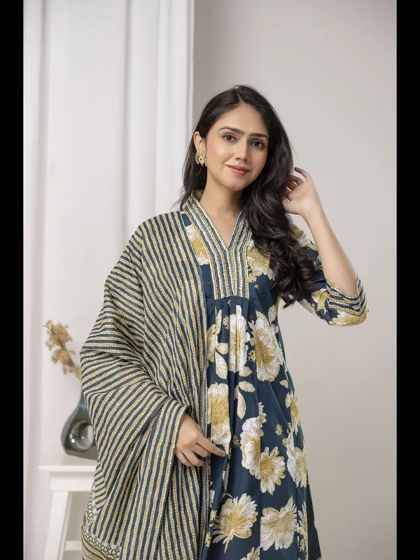 Blue_Printed_Cotton_A-Line_Kurta_With_Pant_And_Dupatta