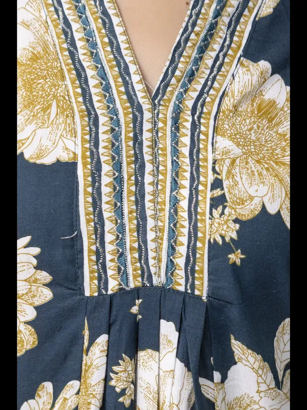 Blue_Printed_Cotton_A-Line_Kurta_With_Pant_And_Dupatta