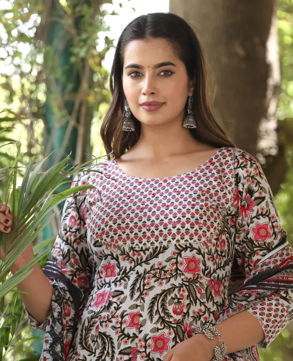 Multicolor_Anarkali_Cotton_Printed_Kurta_With_Pant_And_Dupatta
