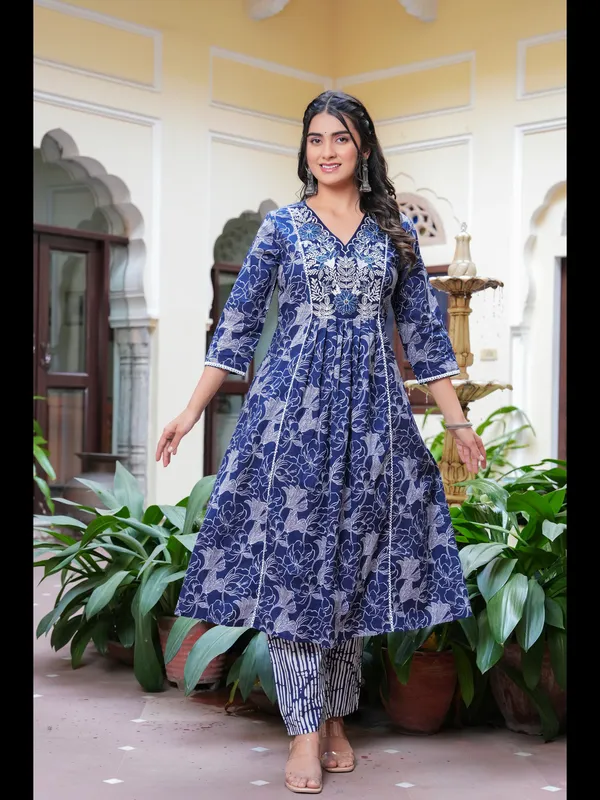 Blue_Printed_Anarkali_Pure_Cotton_Kurta_With_Pant_And_Dupatta