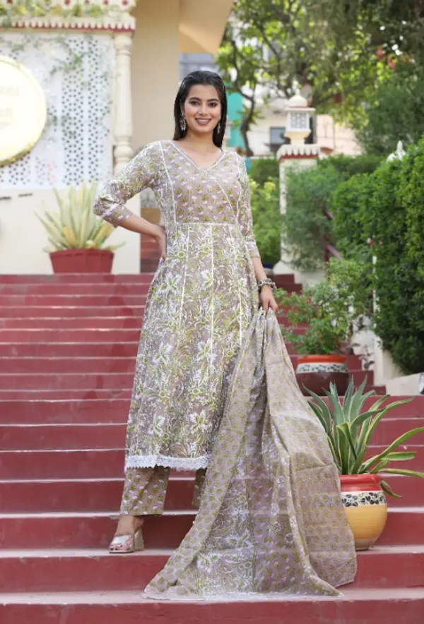 Green_Anarkali_Cotton_Printed_Embroidered_Kurta_With_Pant_Dupatta