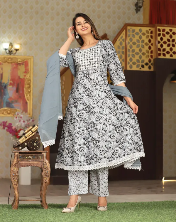 Grey_Anarkali_Cotton_Printed_Embroidered_Kurta_With_Pant_Dupatta