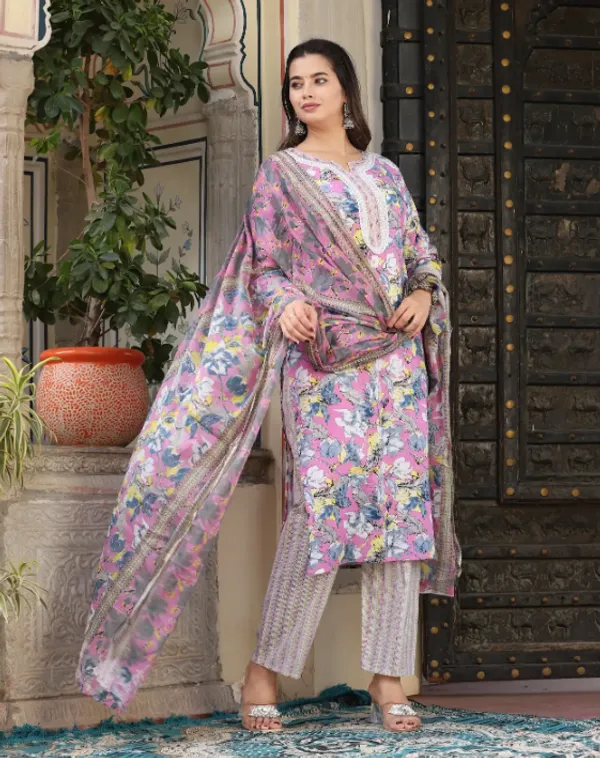 Pink_Straight_Cotton_Printed_Kurta_With_Pant_And_Dupatta