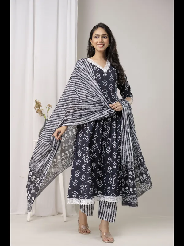 Black_Printed_Cotton_A-Line_Kurta_With_Pant_And_Dupatta