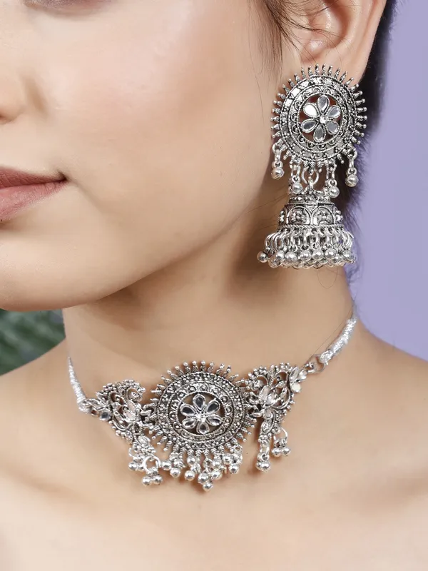 Silver_Necklace_Set_for_Women_|_Premium_Alloy_Necklace_for_Everyday_Use