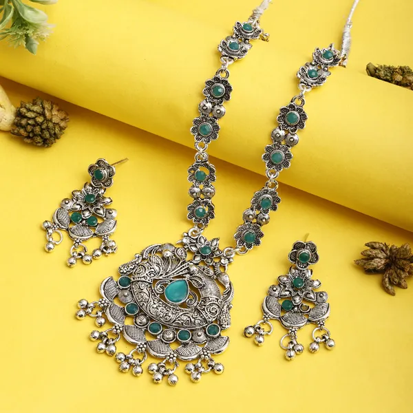 Silver_&_Green_Necklace_Set_for_Women_|_Premium_Oxidised_Silver_Necklace_for_Everyday_Use