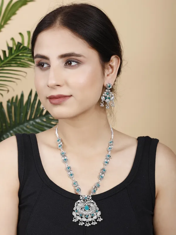 Silver_&_Green_Necklace_Set_for_Women_|_Premium_Oxidised_Silver_Necklace_for_Everyday_Use