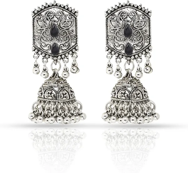 Silver_&_Black_Necklace_Set_for_Women_|_Premium_Oxidised_Silver_Necklace_for_Everyday_Use