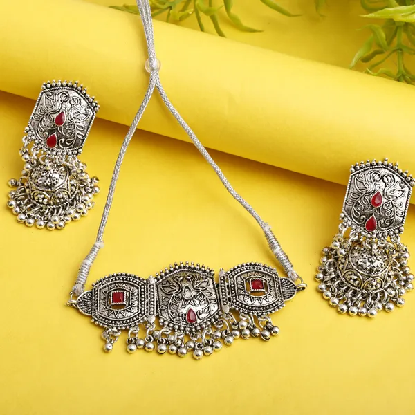 Silver_Necklace_Set_for_Women_|_Premium_Alloy_Necklace_for_Everyday_Use