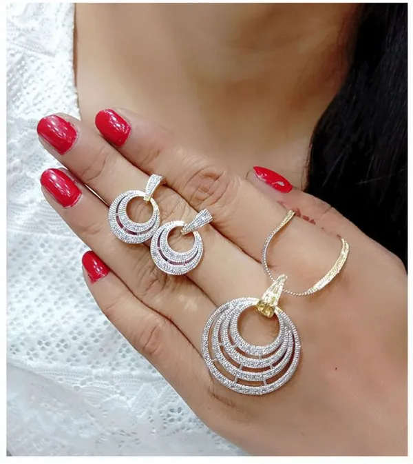 Multicolor_Pendant_Set_for_Women_|_Premium_Alloy_Pendant_Set_for_Everyday_Use