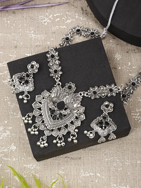 Black_Necklace_Set_for_Women_|_Premium_Oxidised_Silver_Necklace_for_Everyday_Use