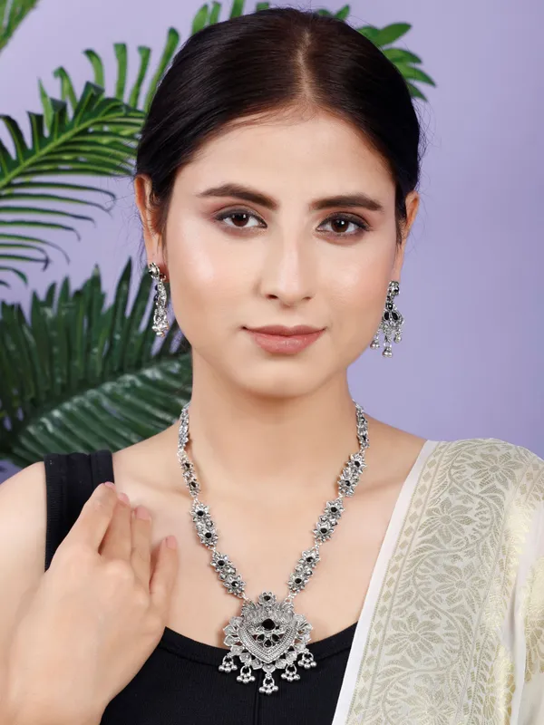 Black_Necklace_Set_for_Women_|_Premium_Oxidised_Silver_Necklace_for_Everyday_Use