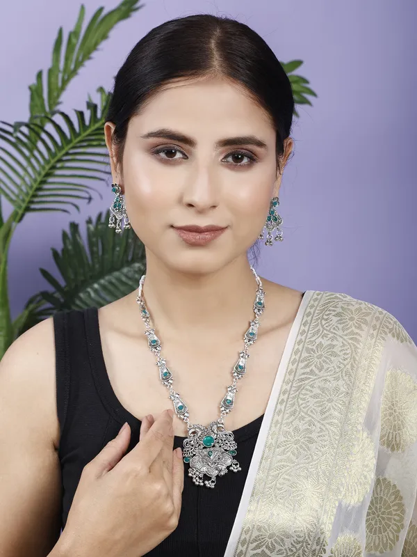 Green_&_Silver_Necklace_Set_for_Women_|_Premium_Oxidised_Silver_Necklace_for_Everyday_Use