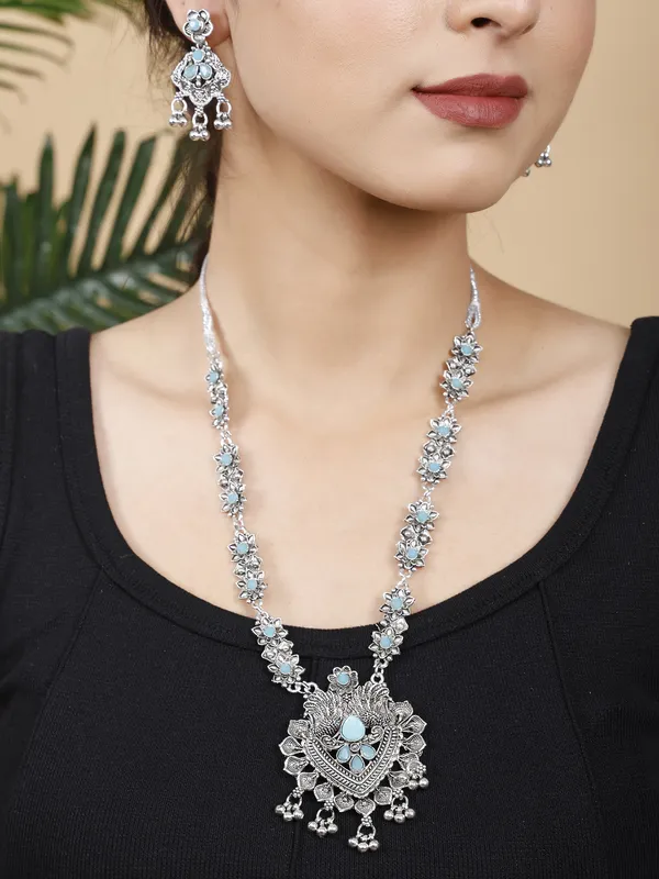 Silver_&_Blue_Necklace_Set_for_Women_|_Premium_Oxidised_Silver_Necklace_for_Everyday_Use