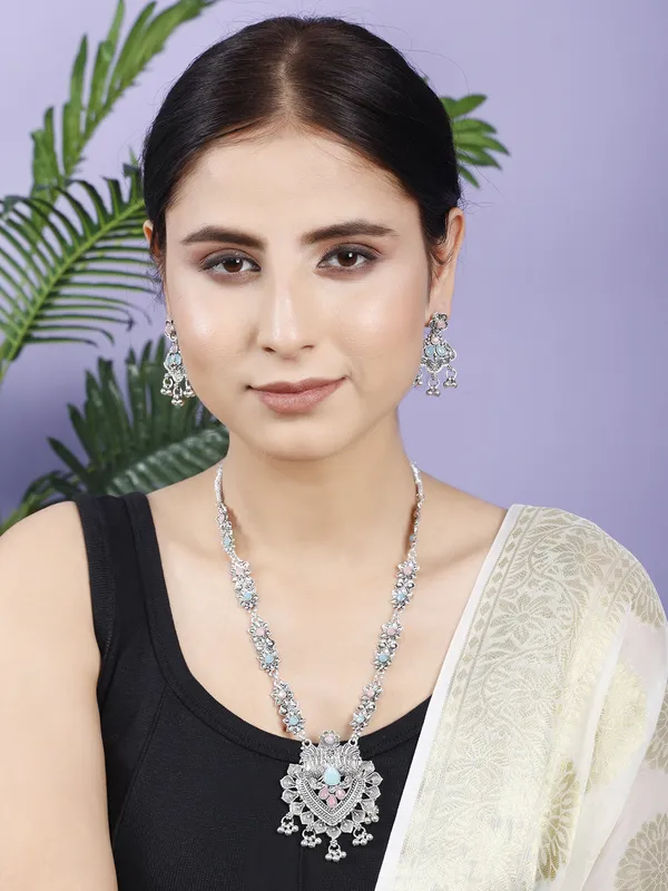 Silver_&_Pink_Necklace_Set_for_Women_|_Premium_Oxidised_Silver_Necklace_for_Everyday_Use