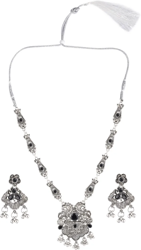 Black_&_Silver_Necklace_Set_for_Women_|_Premium_Oxidised_Silver_Necklace_for_Everyday_Use