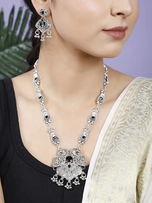 Black_&_Silver_Necklace_Set_for_Women_|_Premium_Oxidised_Silver_Necklace_for_Everyday_Use
