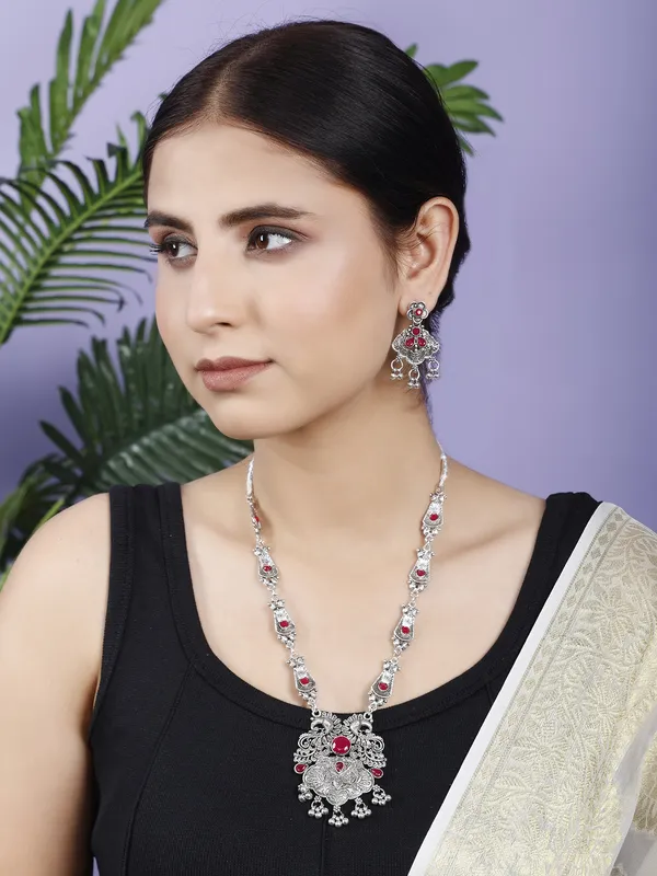 Maroon_&_Silver_Necklace_Set_for_Women_|_Premium_Oxidised_Silver_Necklace_for_Everyday_Use