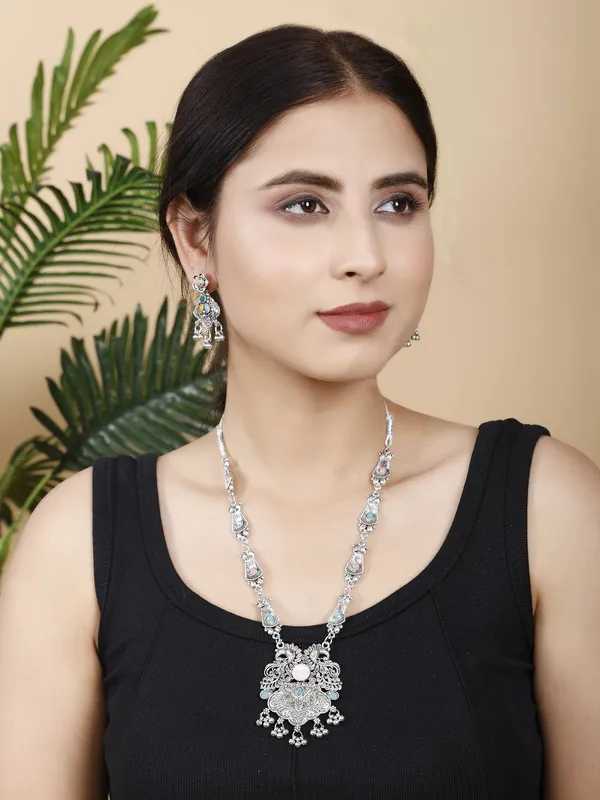 Silver_&_Pink_Necklace_Set_for_Women_|_Premium_Oxidised_Silver_Necklace_for_Everyday_Use
