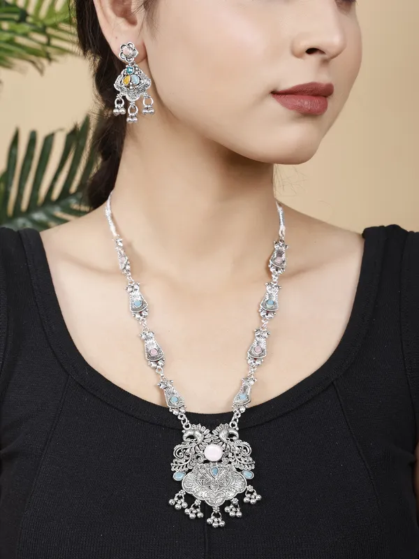 Silver_&_Pink_Necklace_Set_for_Women_|_Premium_Oxidised_Silver_Necklace_for_Everyday_Use