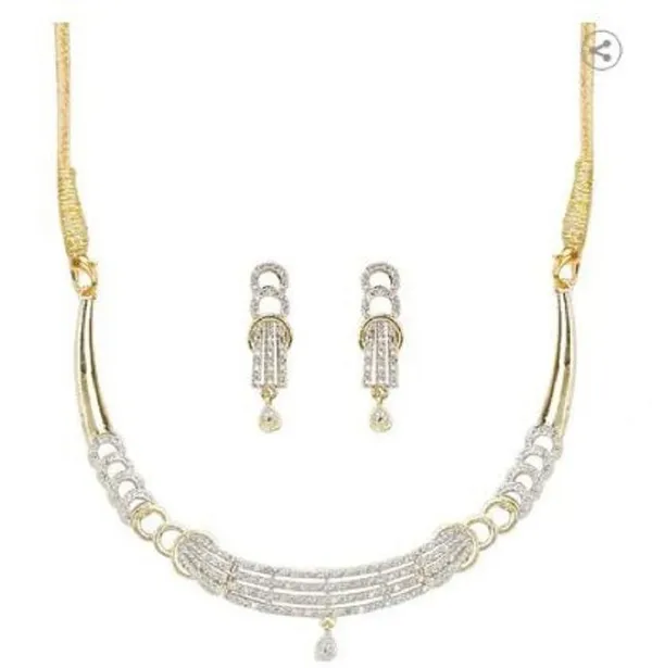 Gold_&_White_Necklace_Set_for_Women_|_Premium_Alloy_Necklace_for_Everyday_Use