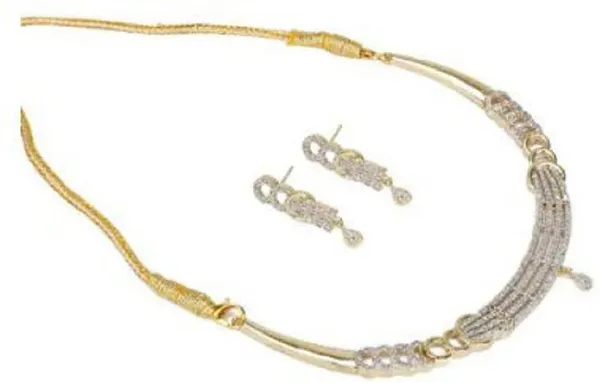 Gold_&_White_Necklace_Set_for_Women_|_Premium_Alloy_Necklace_for_Everyday_Use