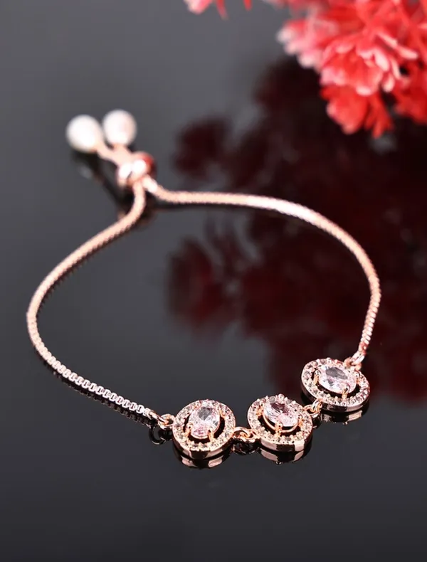 White_Bracelet_for_Women_|_Premium_Alloy_Bracelet_for_Everyday_Use