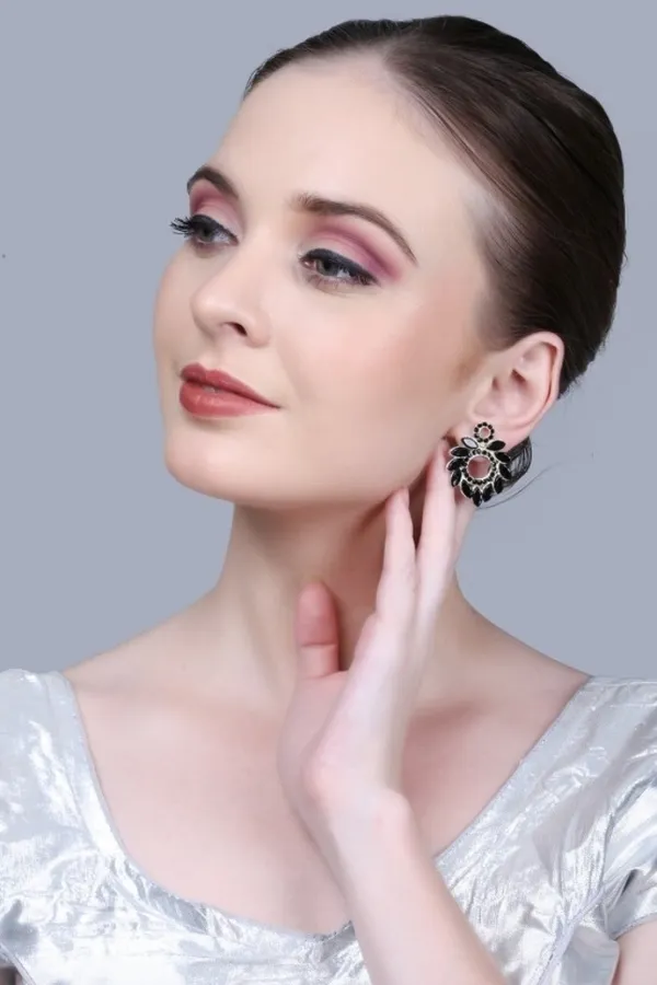 Black_Earring_for_Women_|_Premium_Alloy_Stud_Earring_for_Everyday_Use