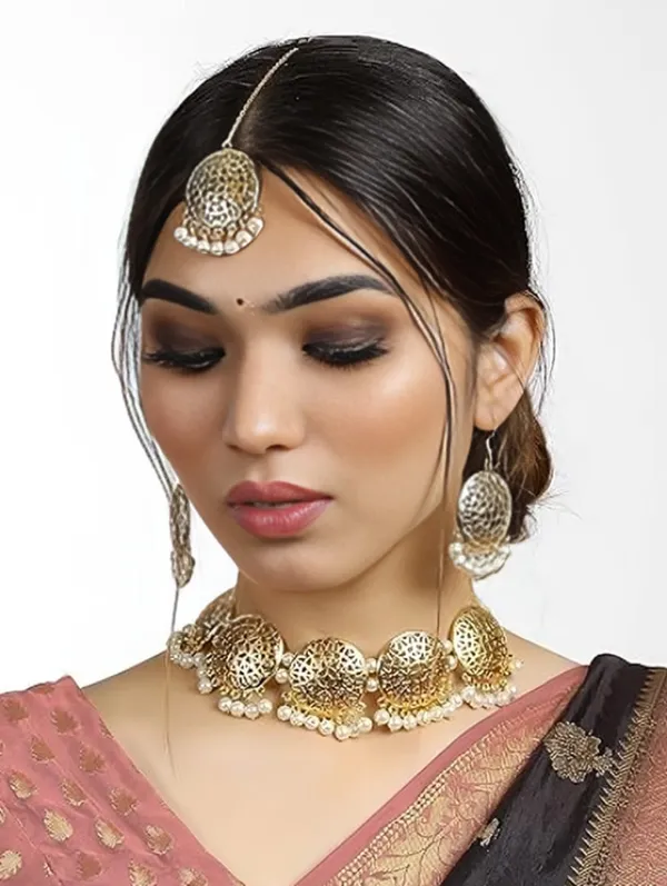 Multicolor_Necklace_Set_for_Women_|_Premium_Alloy_Necklace_for_Everyday_Use