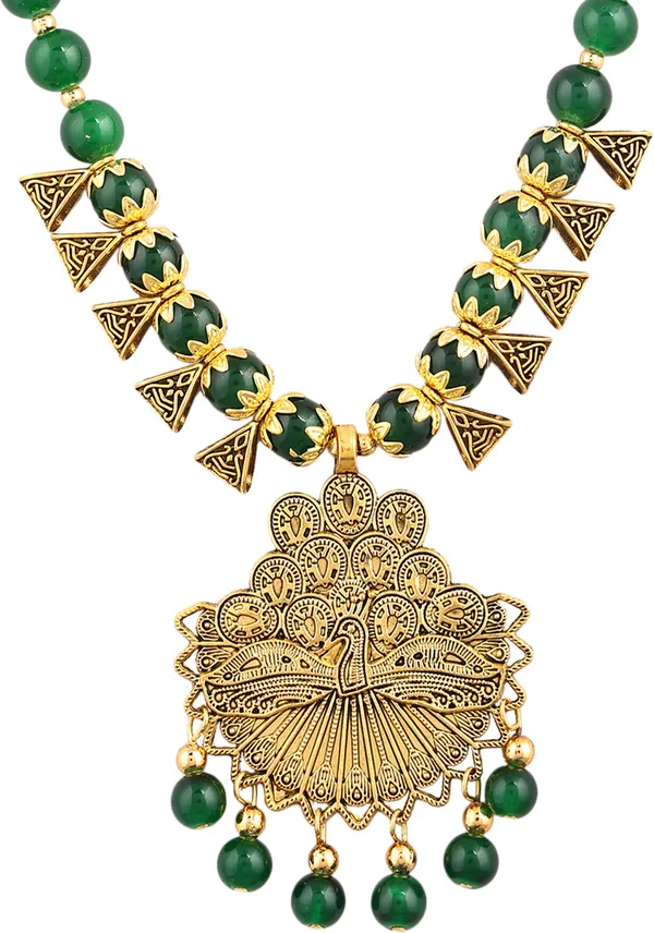 Green_Necklace_Set_for_Women_|_Premium_Alloy_Necklace_for_Everyday_Use