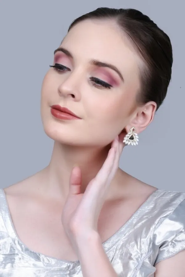 White_Earring_for_Women_|_Premium_Alloy_Stud_Earring_for_Everyday_Use